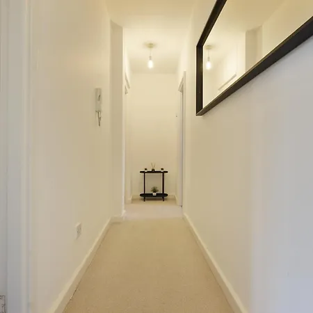 Stylish Apartment Sheffield